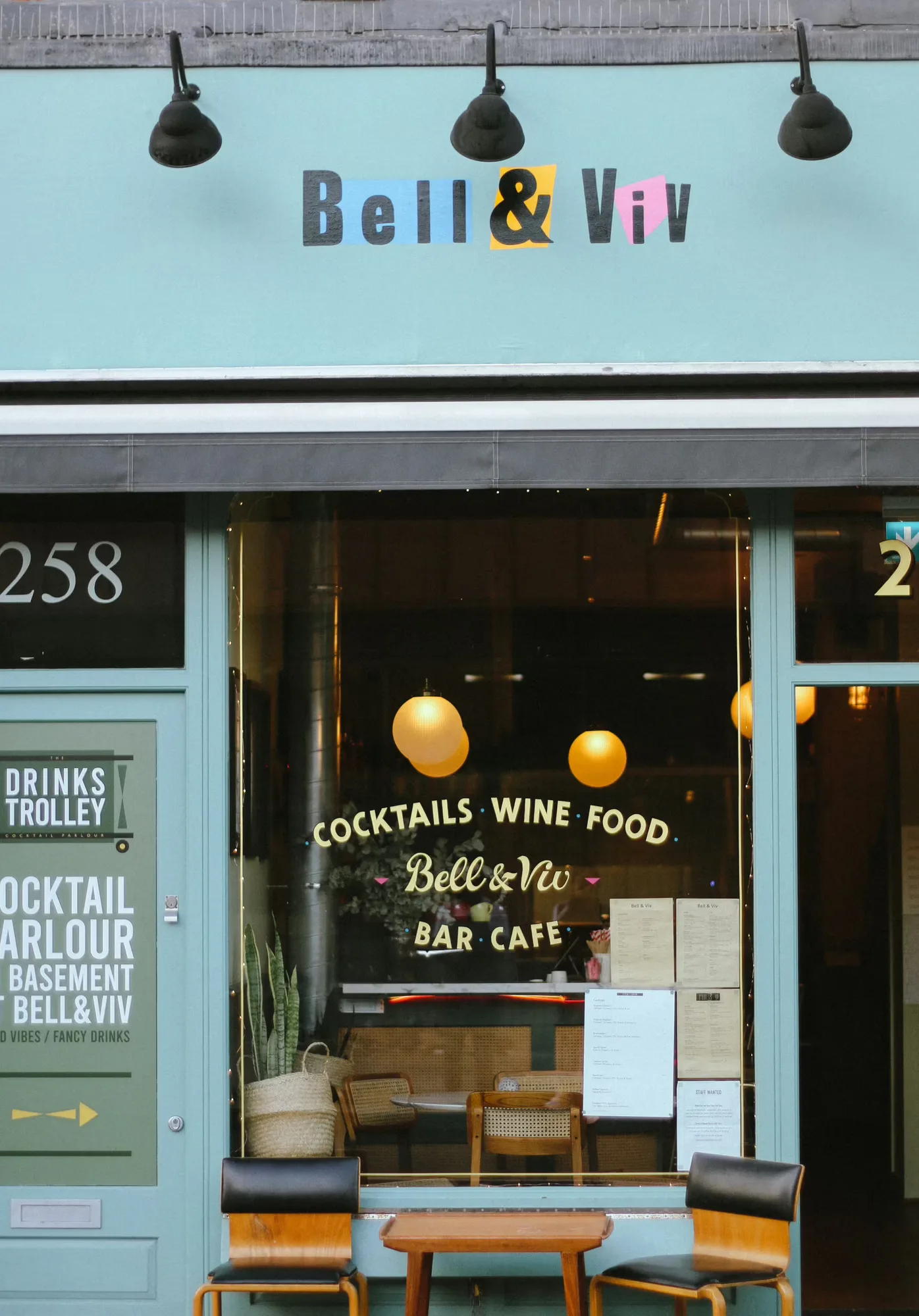 Interior of Bell & Viv