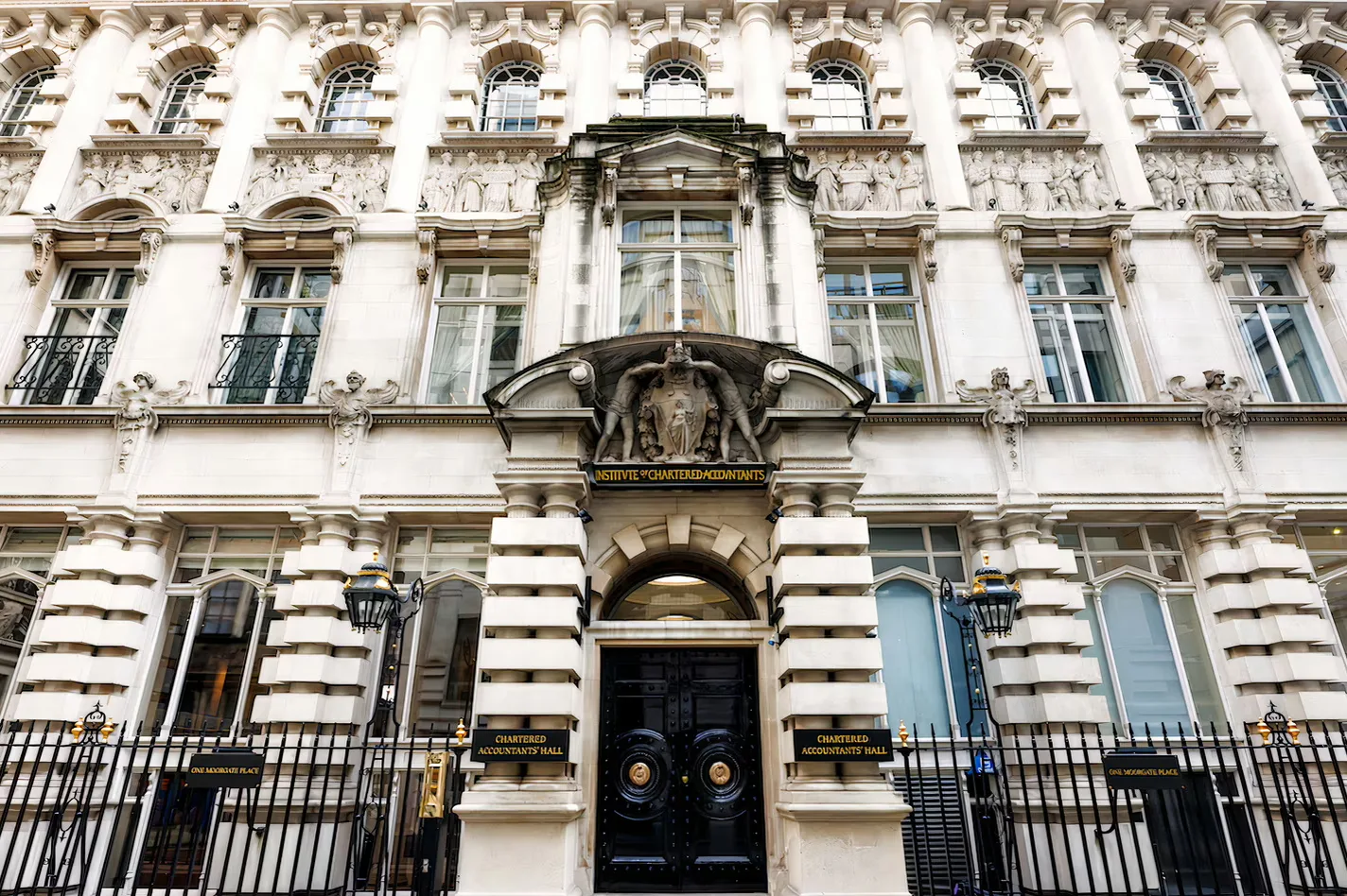 Interior of One Moorgate Place