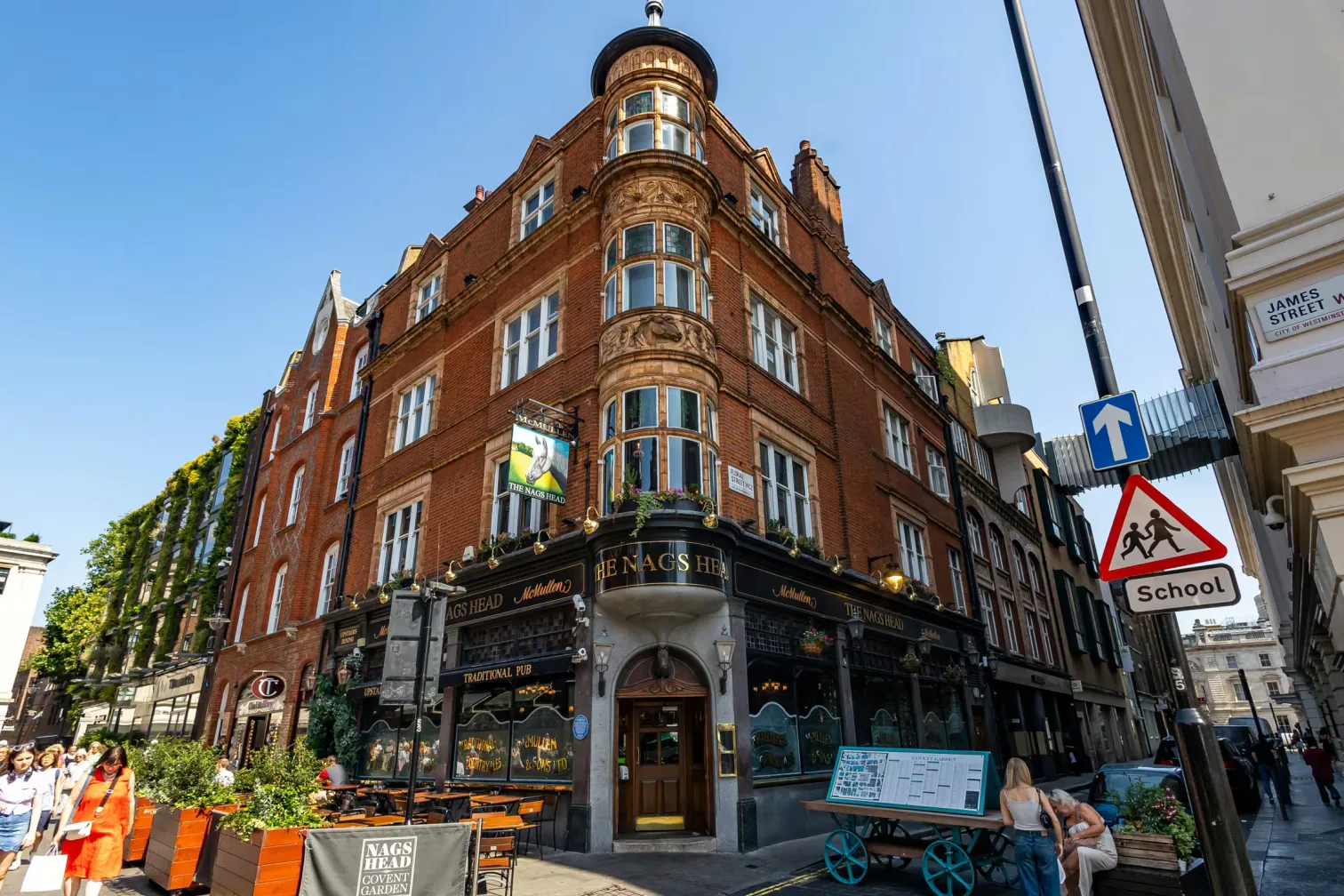 Interior of Nags Head, Covent Garden