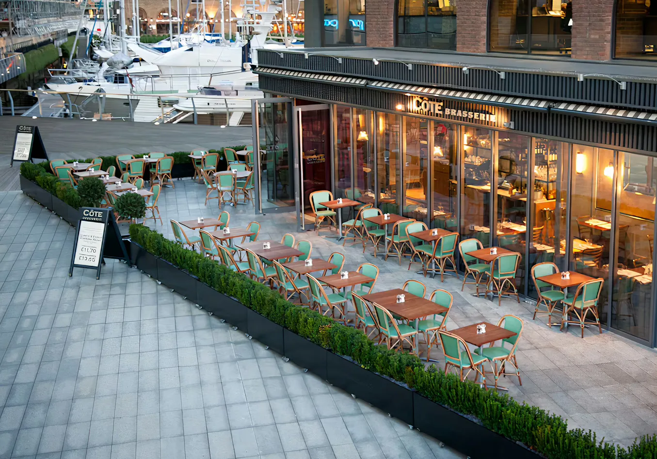 Interior of Côte St Katharine Docks