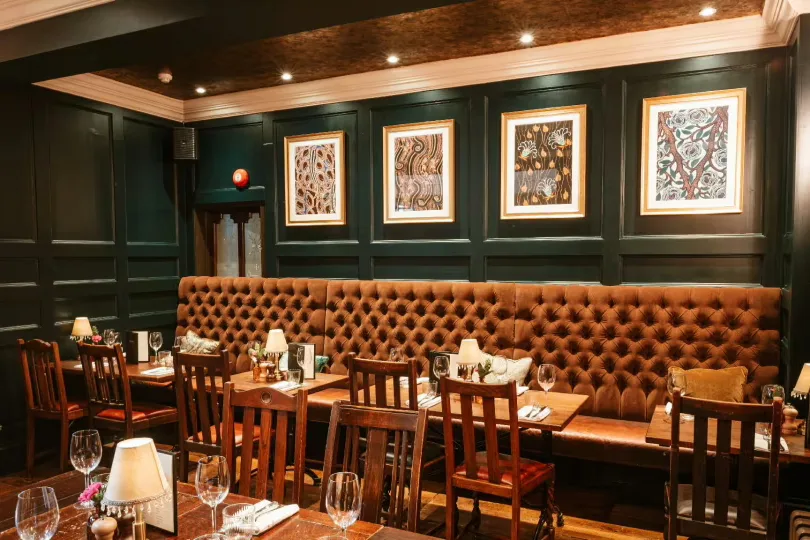 Interior of The George IV