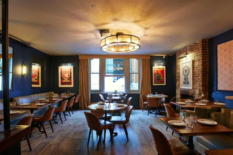 Interior of Opera Tavern