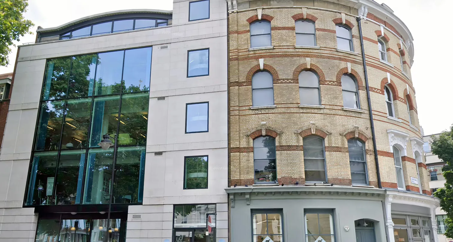 Interior of 18 Clerkenwell Green