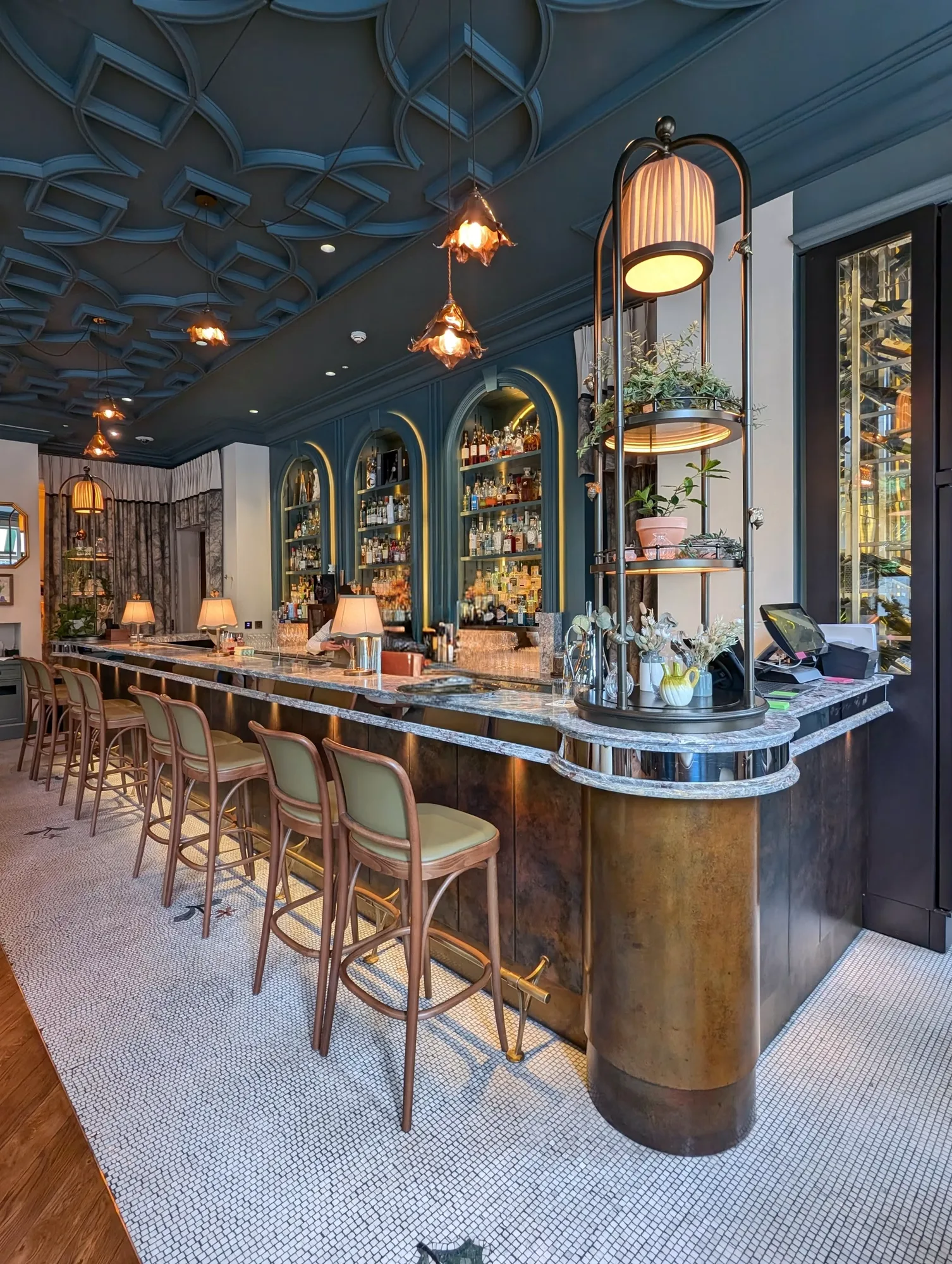 Interior of Willett's