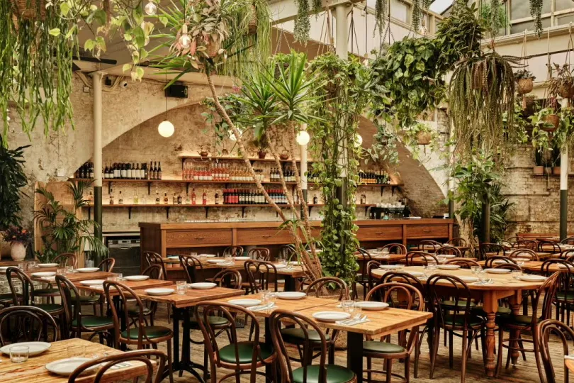 Interior of Casa do Frango - London Bridge