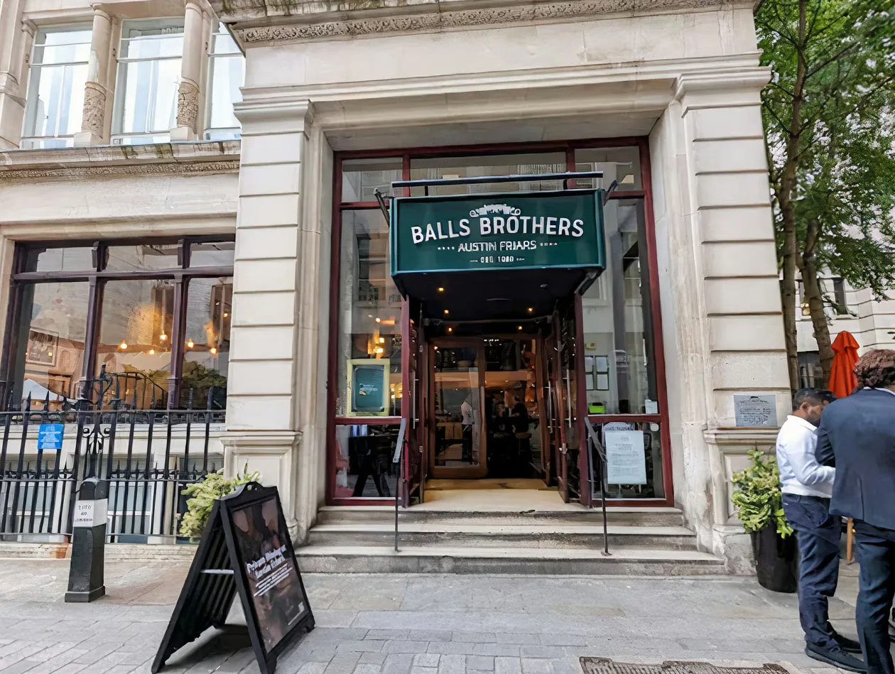 Interior of Balls Brothers Austin Friars