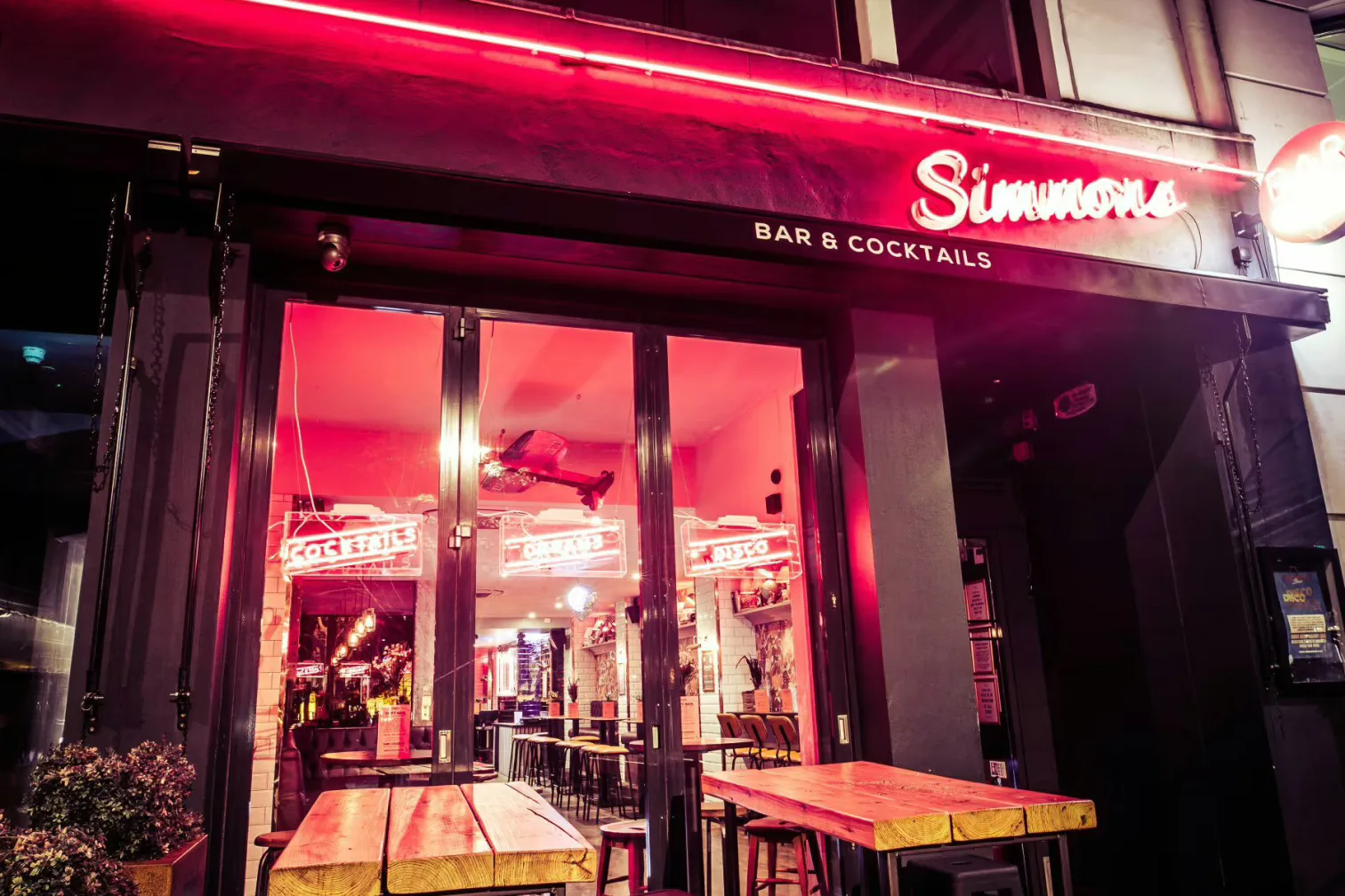 Interior of Simmons | Piccadilly Circus
