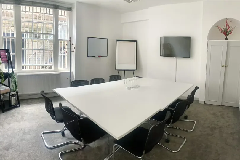 Elizabeth Meeting Room at Citibase London Victoria Catherine Place