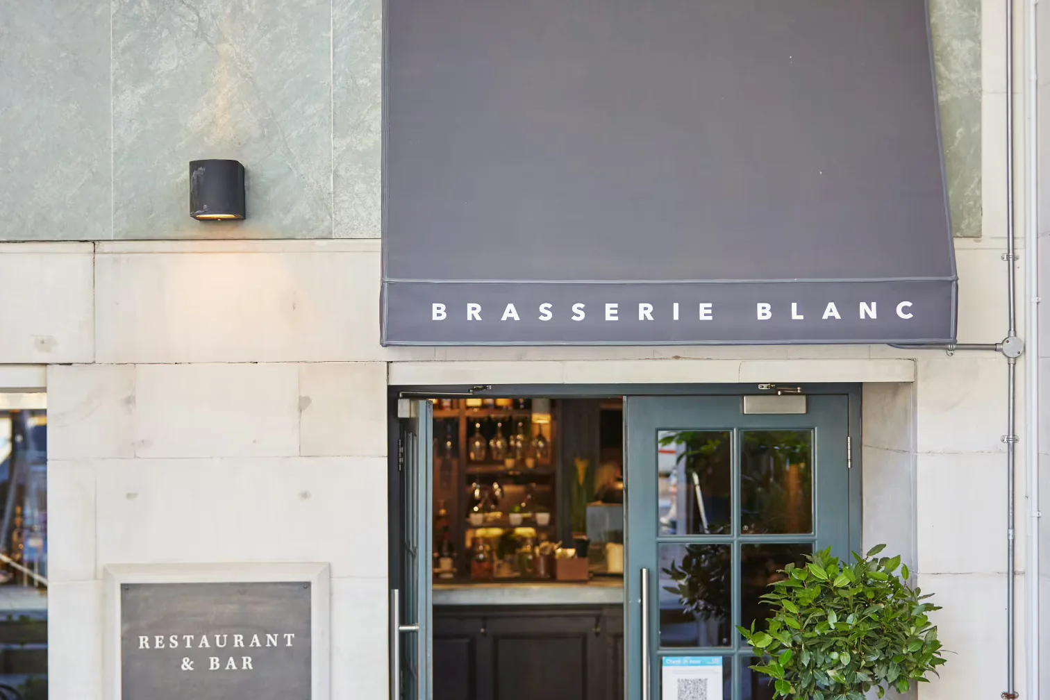 Interior of Brasserie Blanc Southbank
