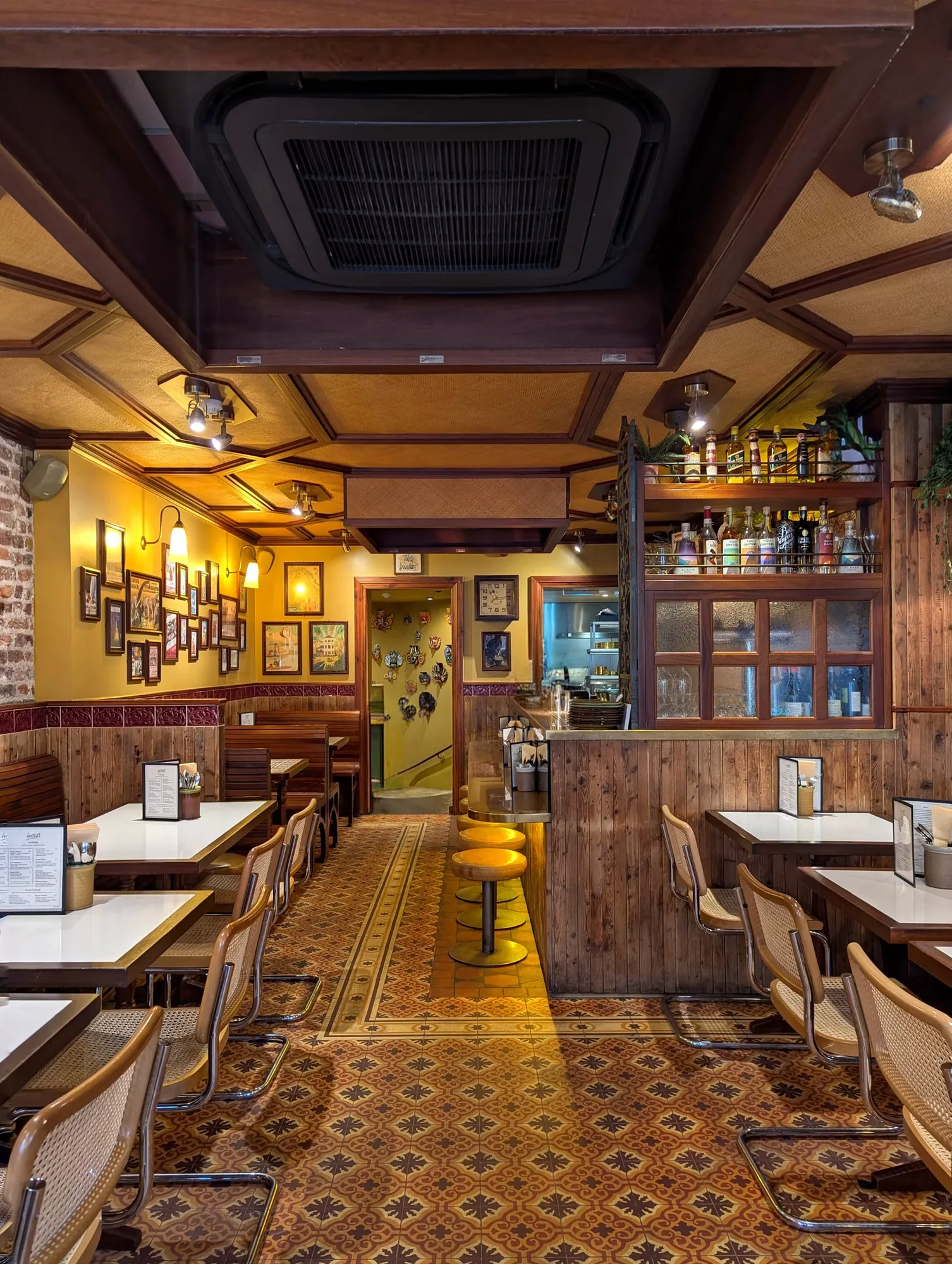Interior of Hoppers