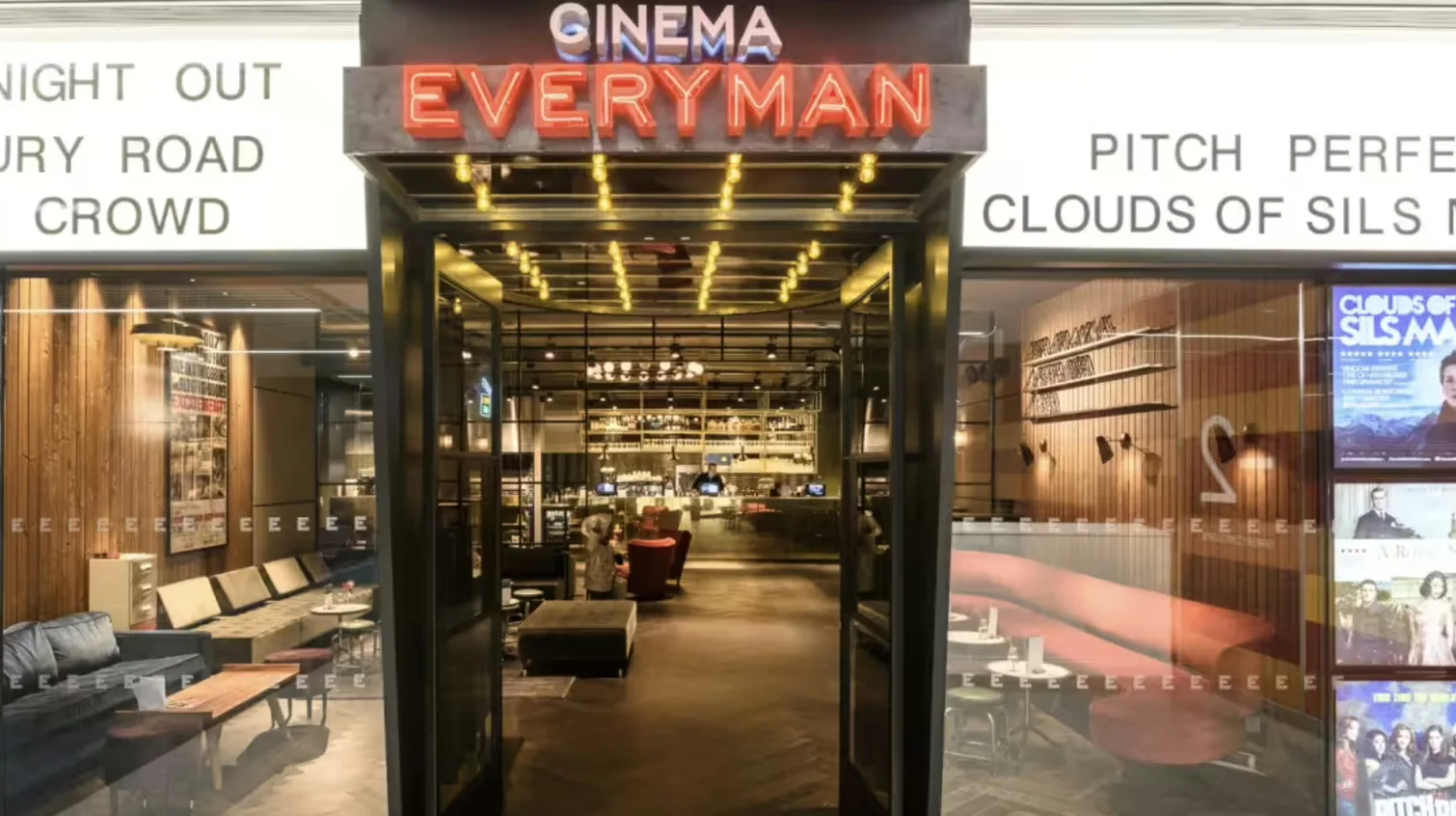 Interior of Everyman Canary Wharf
