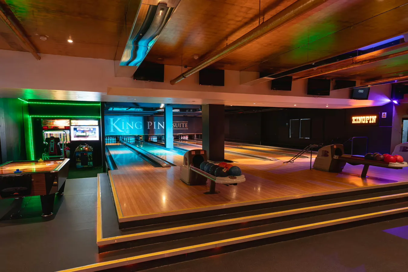 The KingPin Suite at Bloomsbury Bowling Lanes & The Kingpin Suite