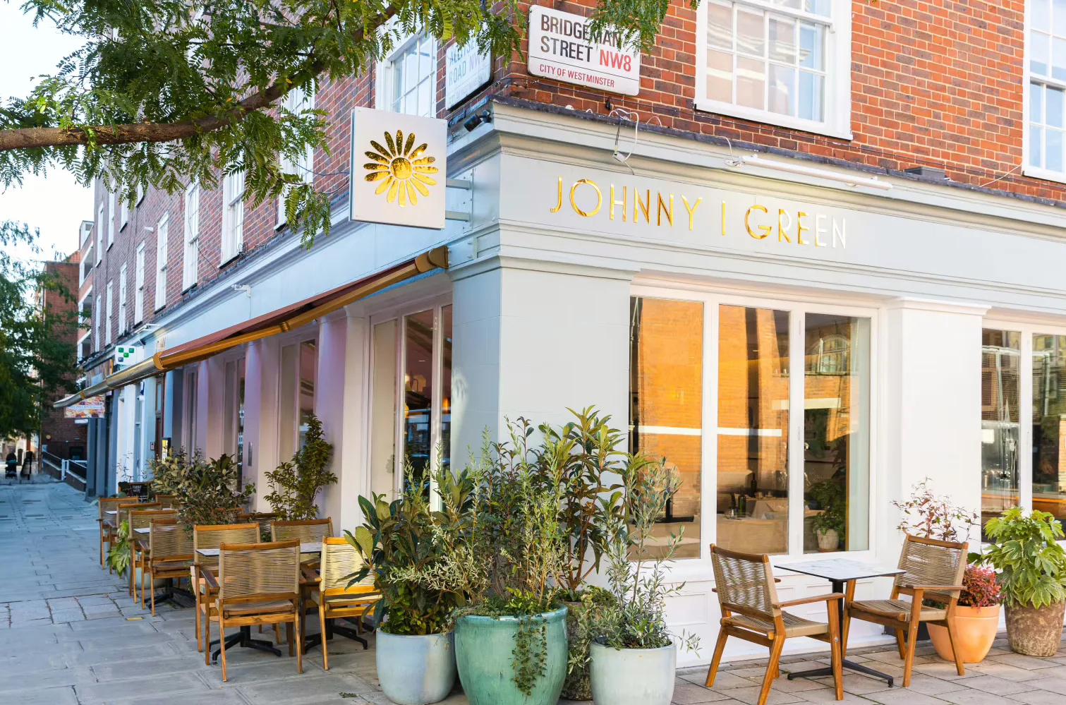 Interior of JOHNNY GREEN, ST JOHN’S WOOD