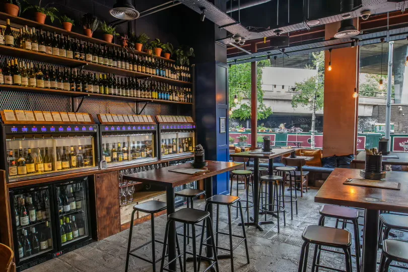 Interior of Vagabond Paddington