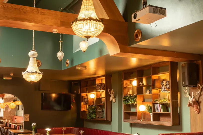 Interior of The Old Frizzle Pub & Terrace (Wimbledon)