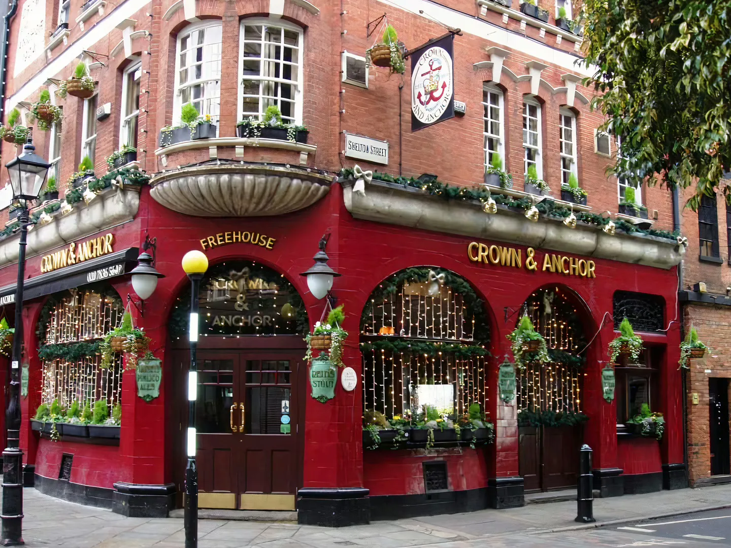 Interior of Crown and Anchor