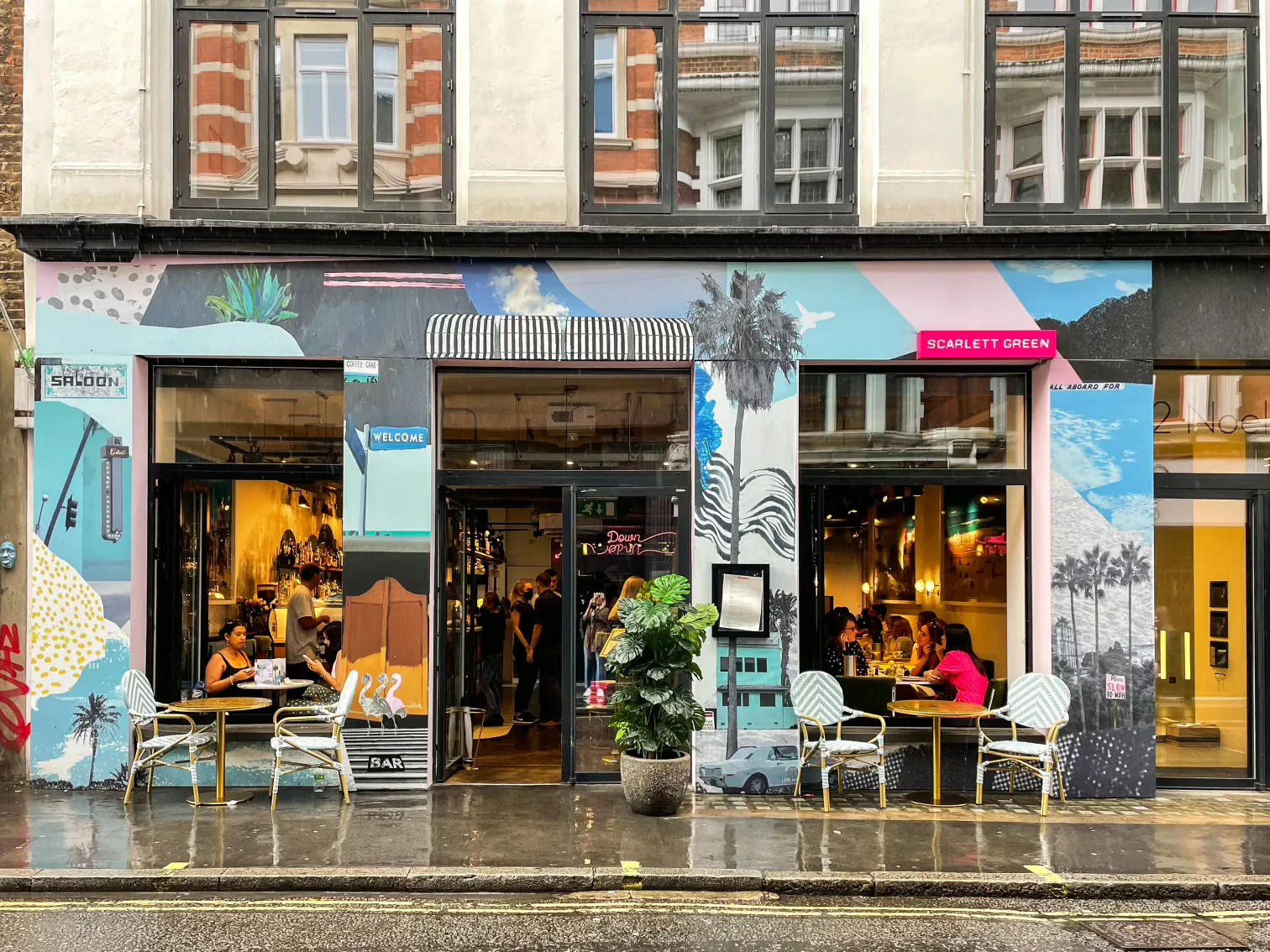 Interior of SCARLETT GREEN, Soho