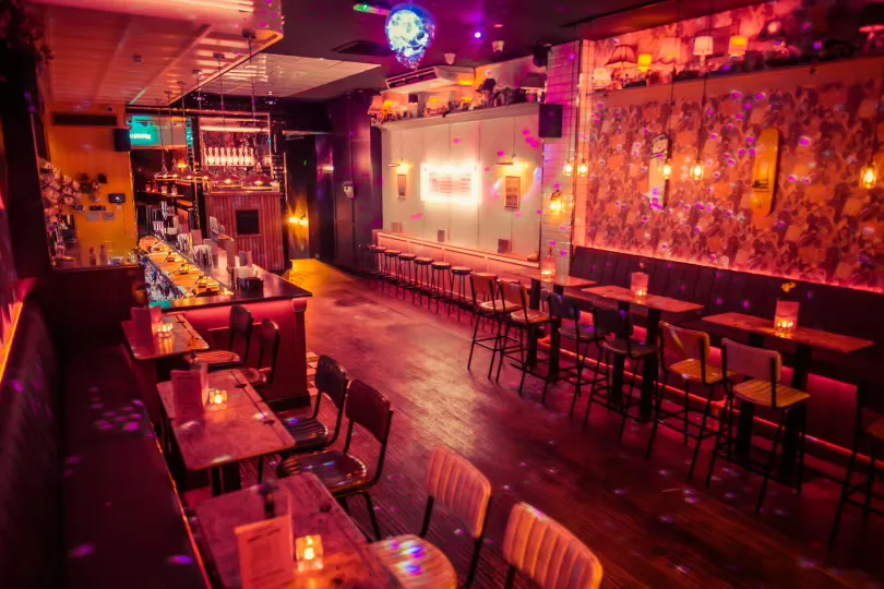 Interior of Simmons | Clapham