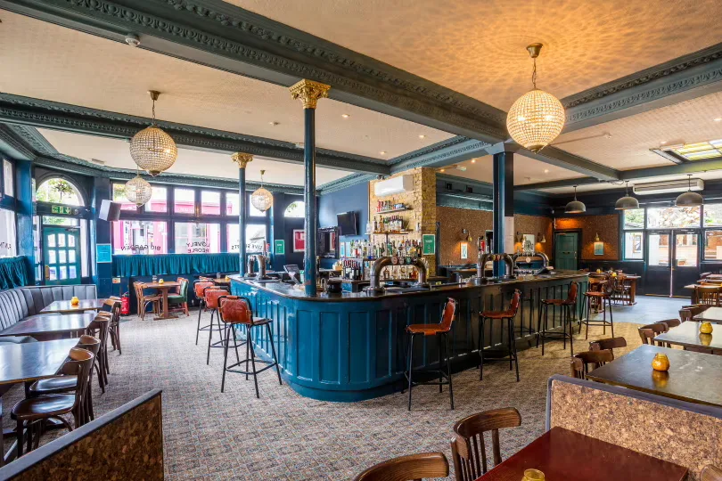 Interior of The Leyton Star