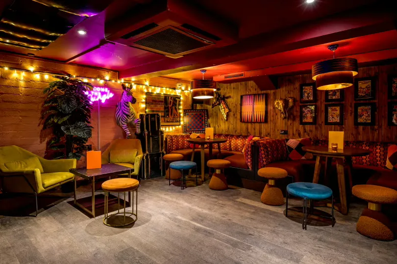 Flatmates Den at The Little Yellow Door